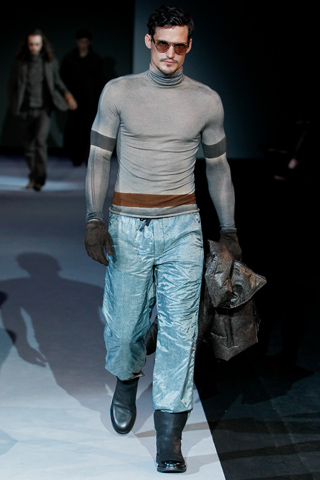 Giorgio Armani / - 2011-2012